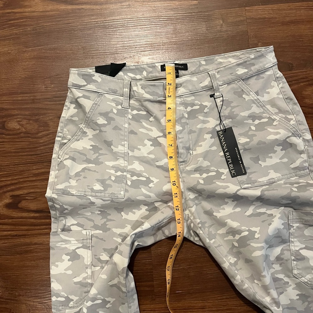 NWT Banana Republic Mid-Rise Skinny Ankle Length Cama Cargo Pants Size 14 - Picture 11 of 12